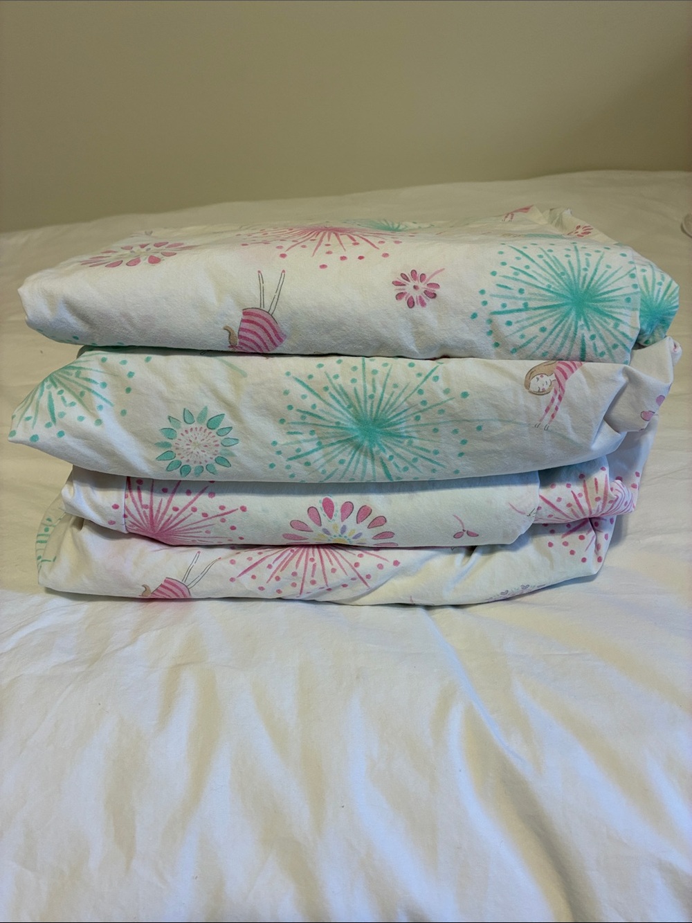 Pottery Barn Kids - matching twin sheets